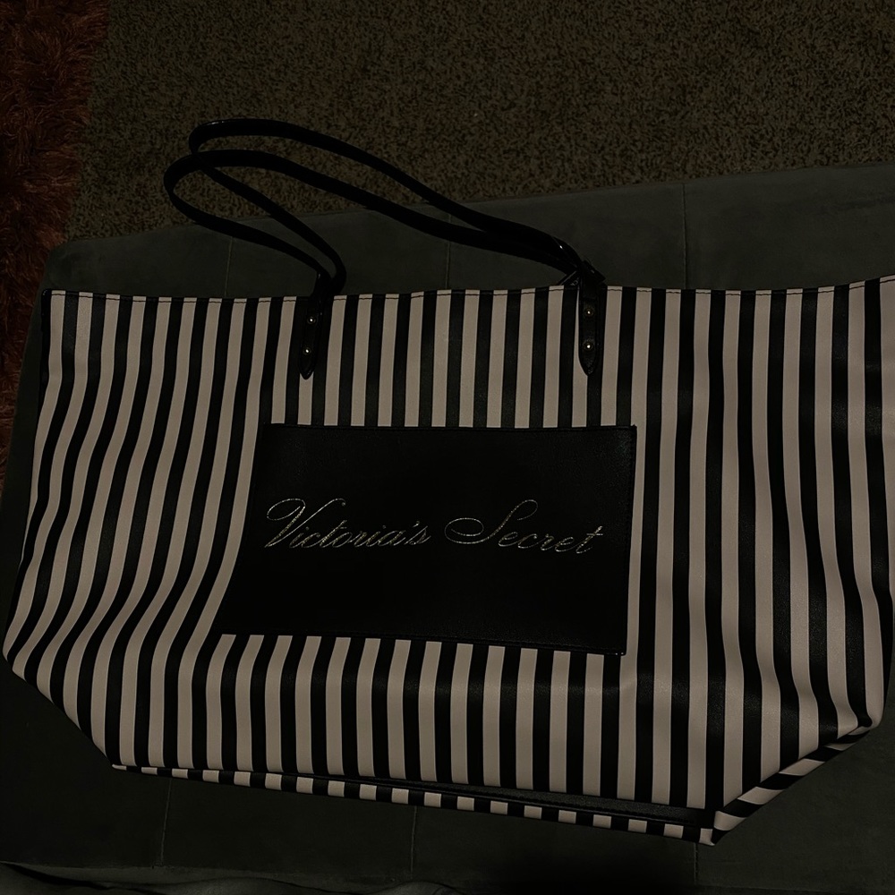 Victoria’s Secret tote